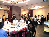 公演終了後、盛大なパーティが催された